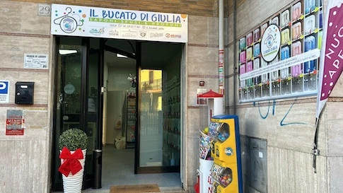 Negozio detersivi alla spina roma: Il bucato di Giulia