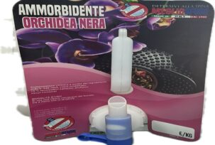 Ammorbidente alla spina orchidea nera