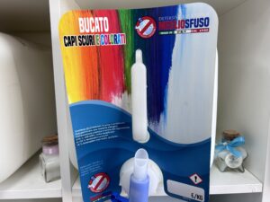 Sapone alla spina capi scuri e colorati